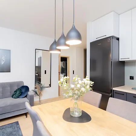Апартаменти Glow Apartments, Luna Srodmiescie *