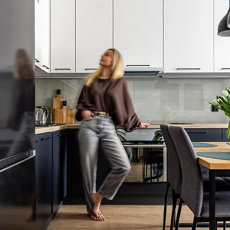 Glow Apartments, Luna Srodmiescie Апартаменти *
